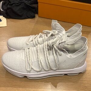 Nike KD10 white . Never worn size 14